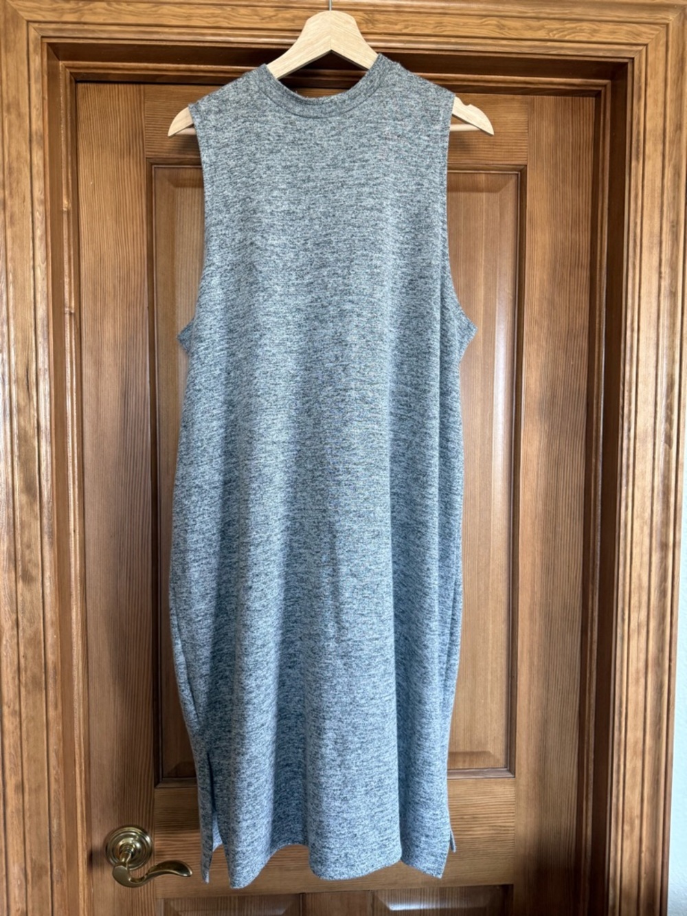 dip Sleeveless Heather Gray Midi Knit Dress